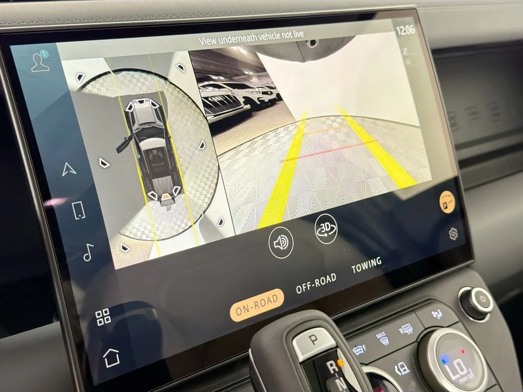 New 2026 Carpathian Grey Land Rover X-Dynamic SE image 14