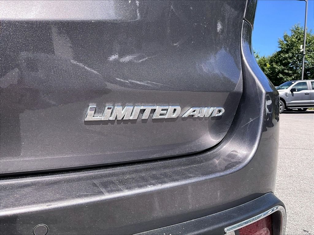 Used 2019 Predawn Gray Mica Toyota Limited Platinum image 29