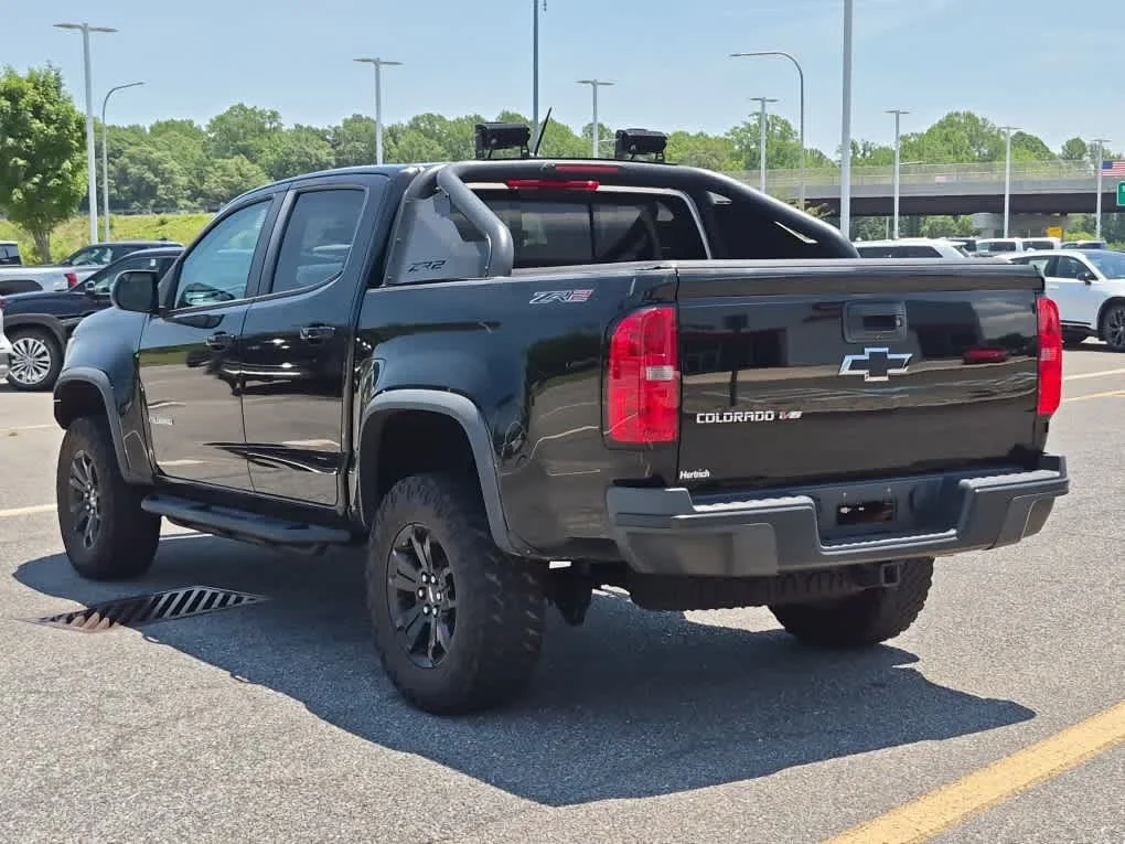 Used 2019 Black Chevrolet 4WD ZR2 image 5