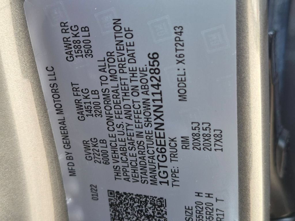 Used 2022 Gray GMC Denali image 31
