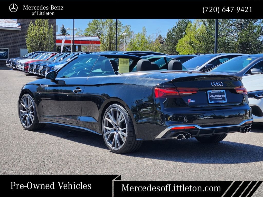 Used 2021 Black Audi 3.0T Premium Plus image 5