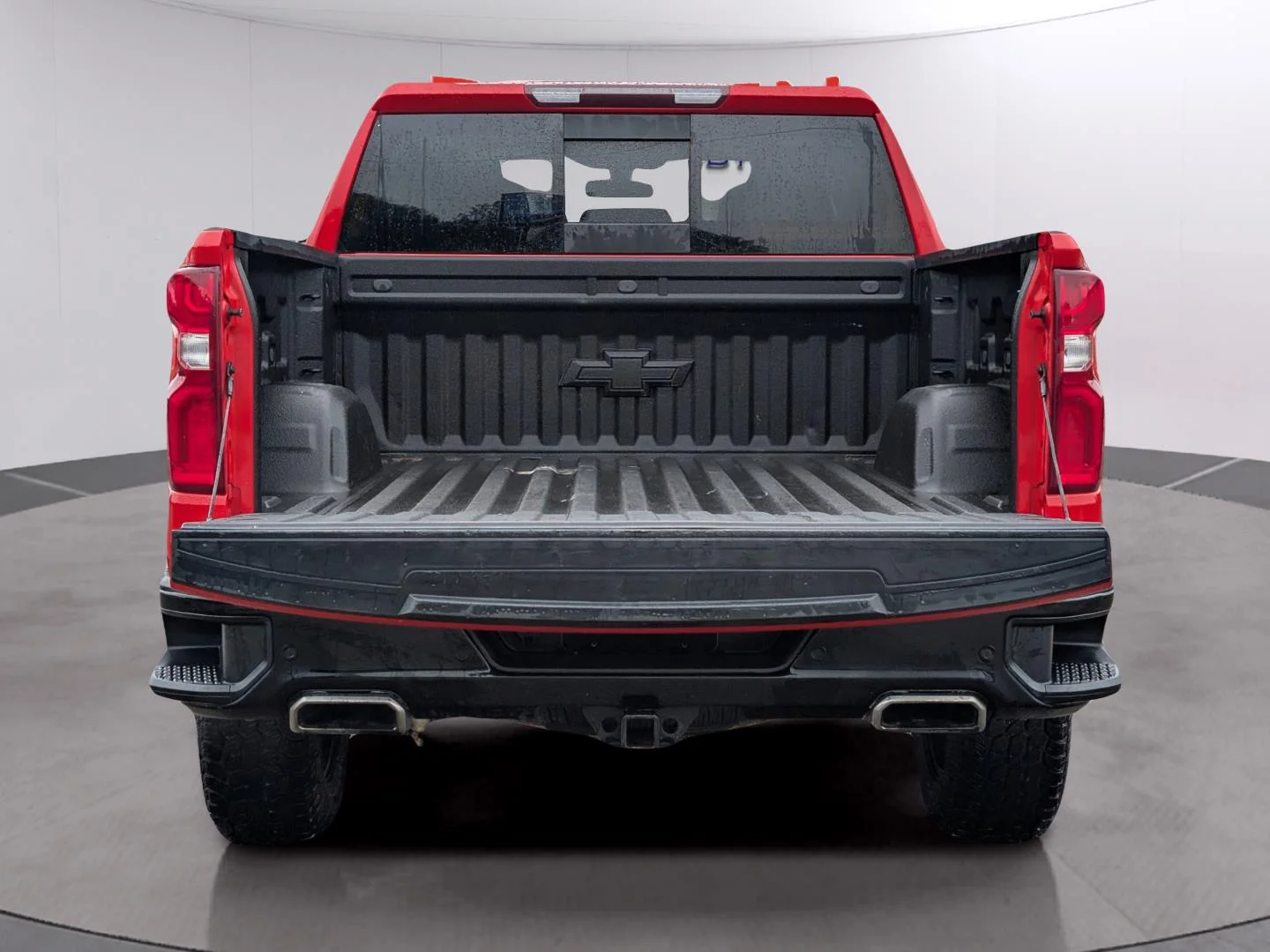 Used 2021 RED HOT Chevrolet LT Trail Boss image 10