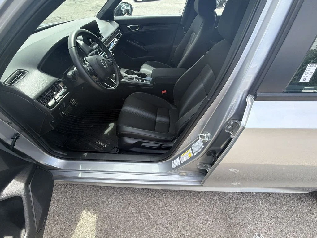 Used 2025 Silver Honda Sport image 12