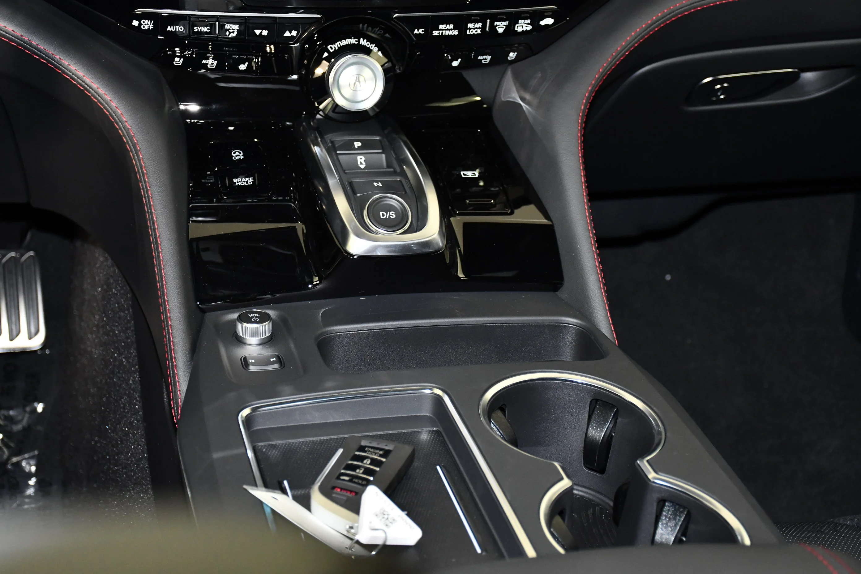 New 2026 Liquid Carbon Metallic Acura w/A-Spec Package image 13
