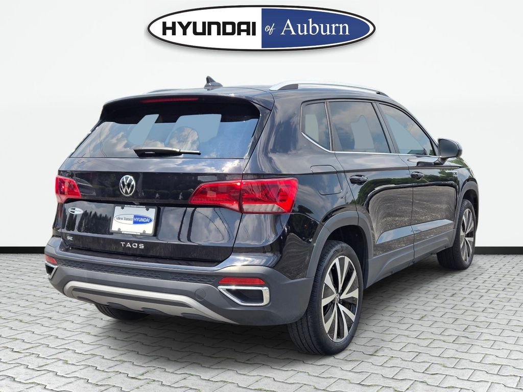 2023 Volkswagen Taos SE - Photo 5