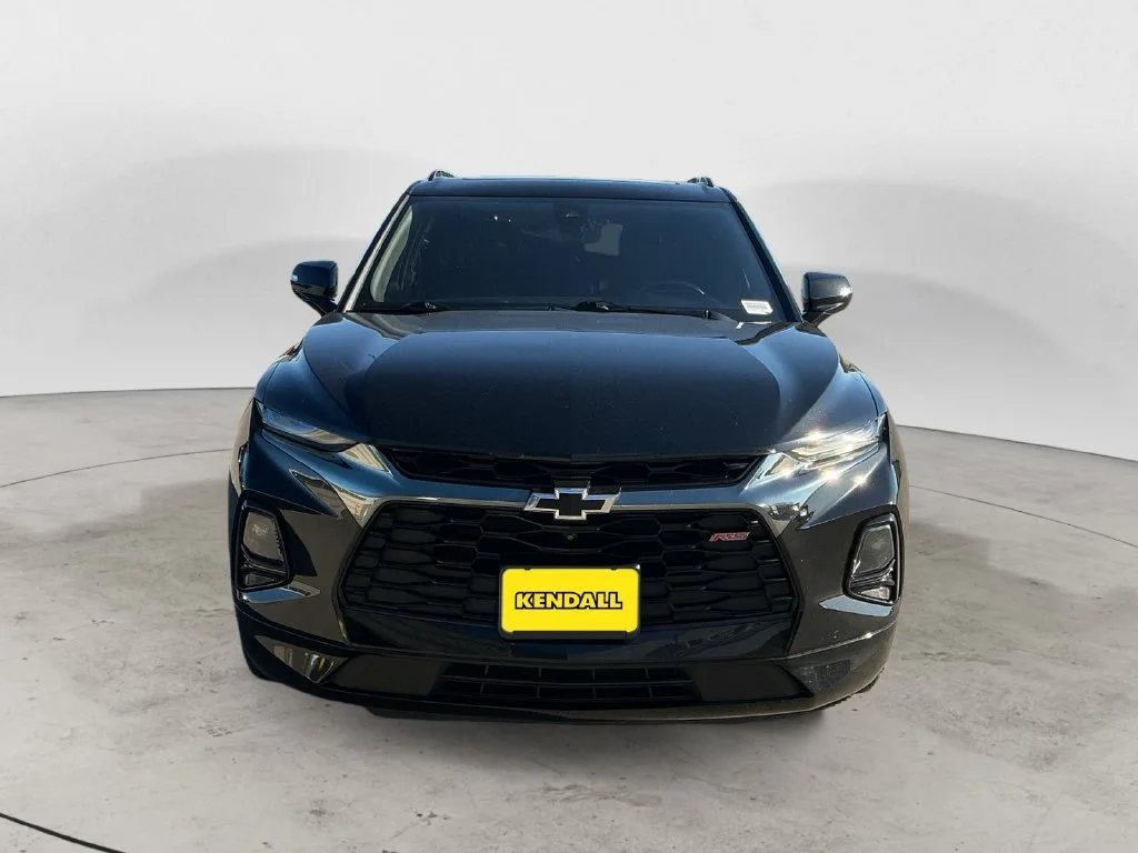 Used 2022 Black Chevrolet RS image 2