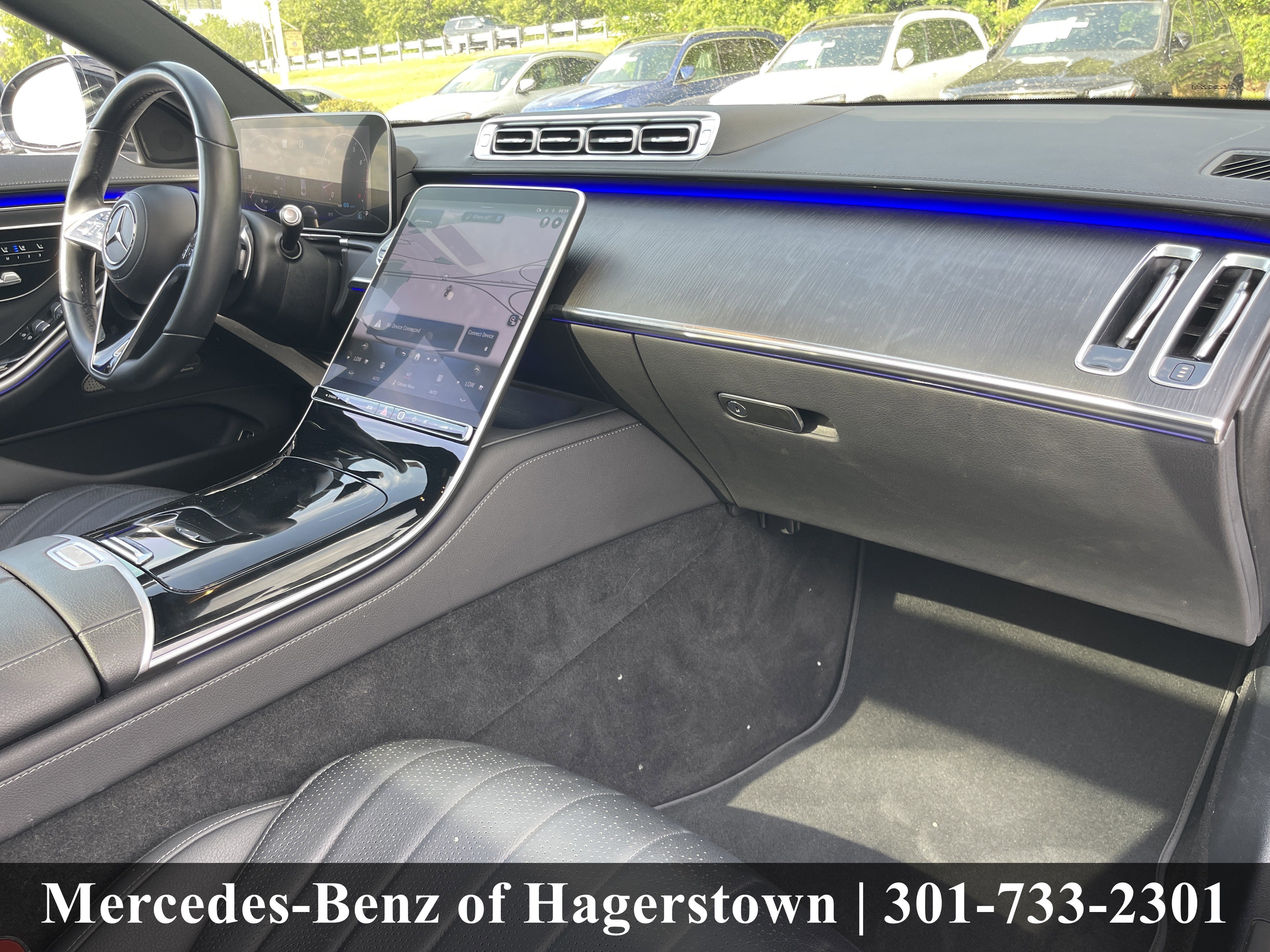 Certified Used 2022 Obsidian Black Mercedes-Benz S 500 4MATIC® Sedan image 24