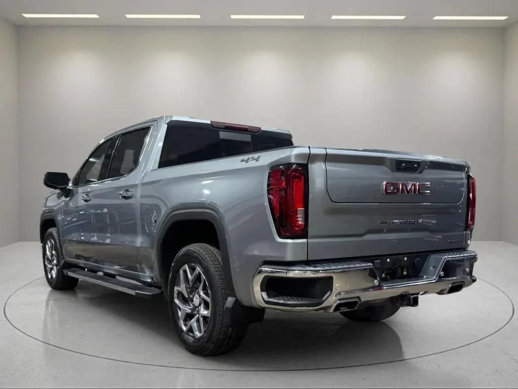 Certified Used 2023 STERLING METALLIC GMC SLT image 3
