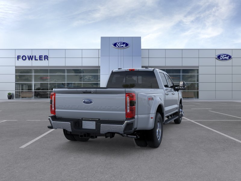 New 2026 Glacier Gray Metallic Tri-Coat Ford F-350® Lariat® image 37
