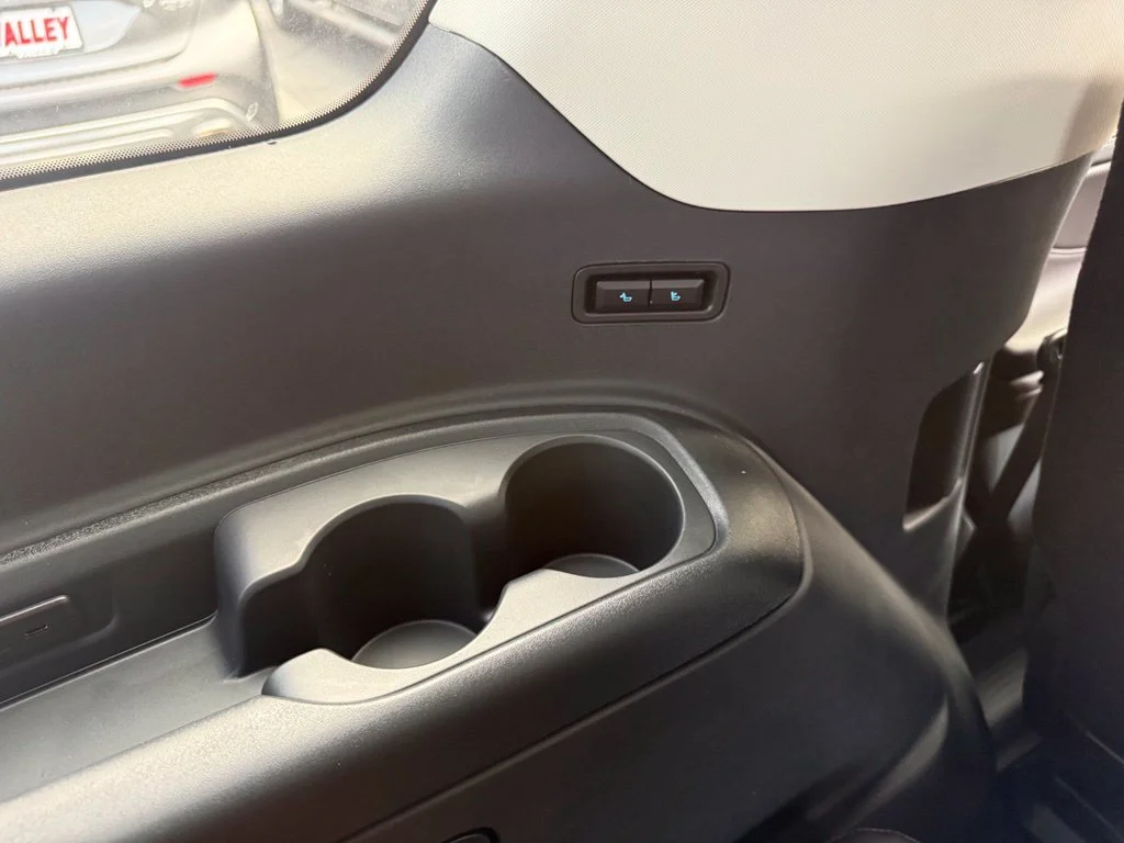 New 2026 Space Silver Metallic Ford Platinum® image 66