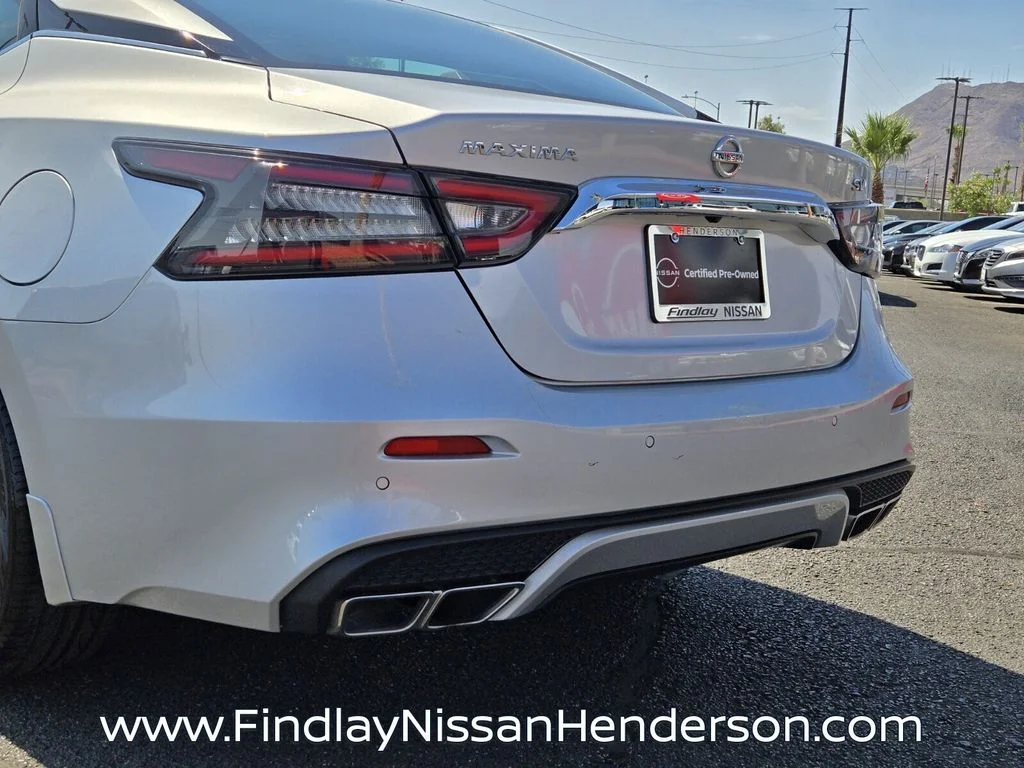 Certified Used 2021 Silver Nissan SV image 5