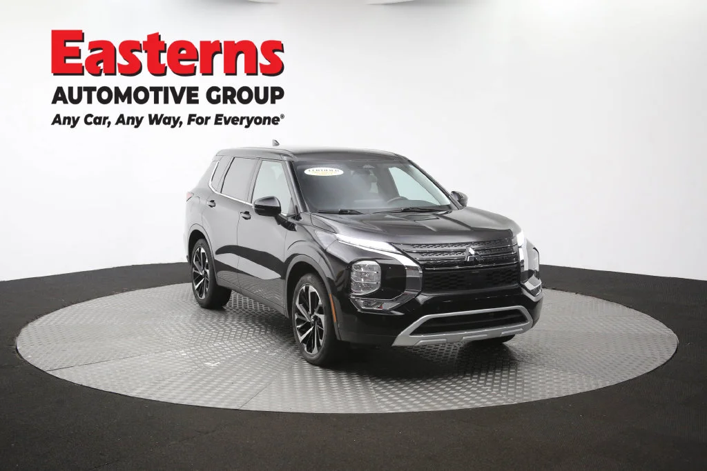Used 2024 Black Mitsubishi SE image 51