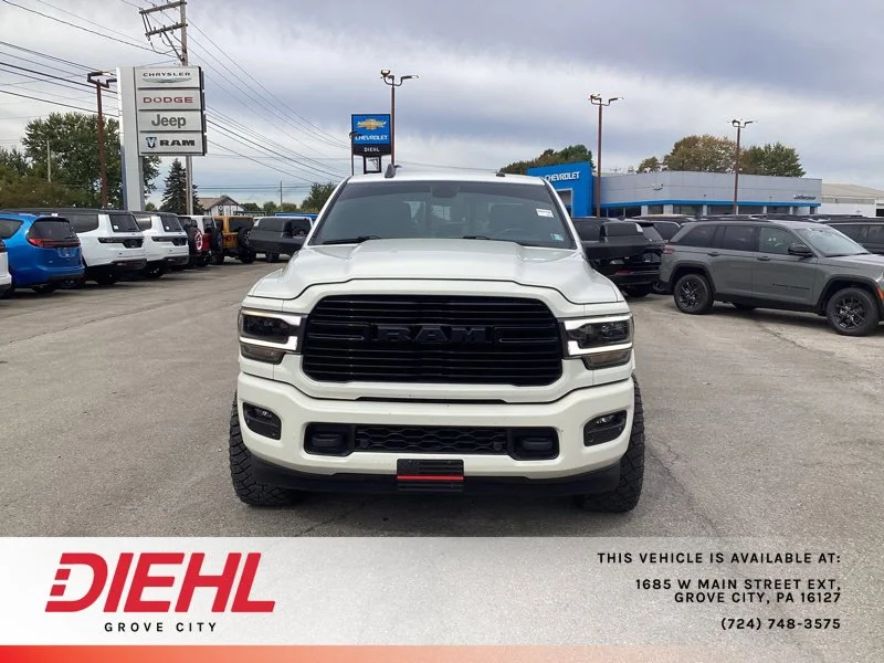 Used 2022 White Ram Laramie image 2