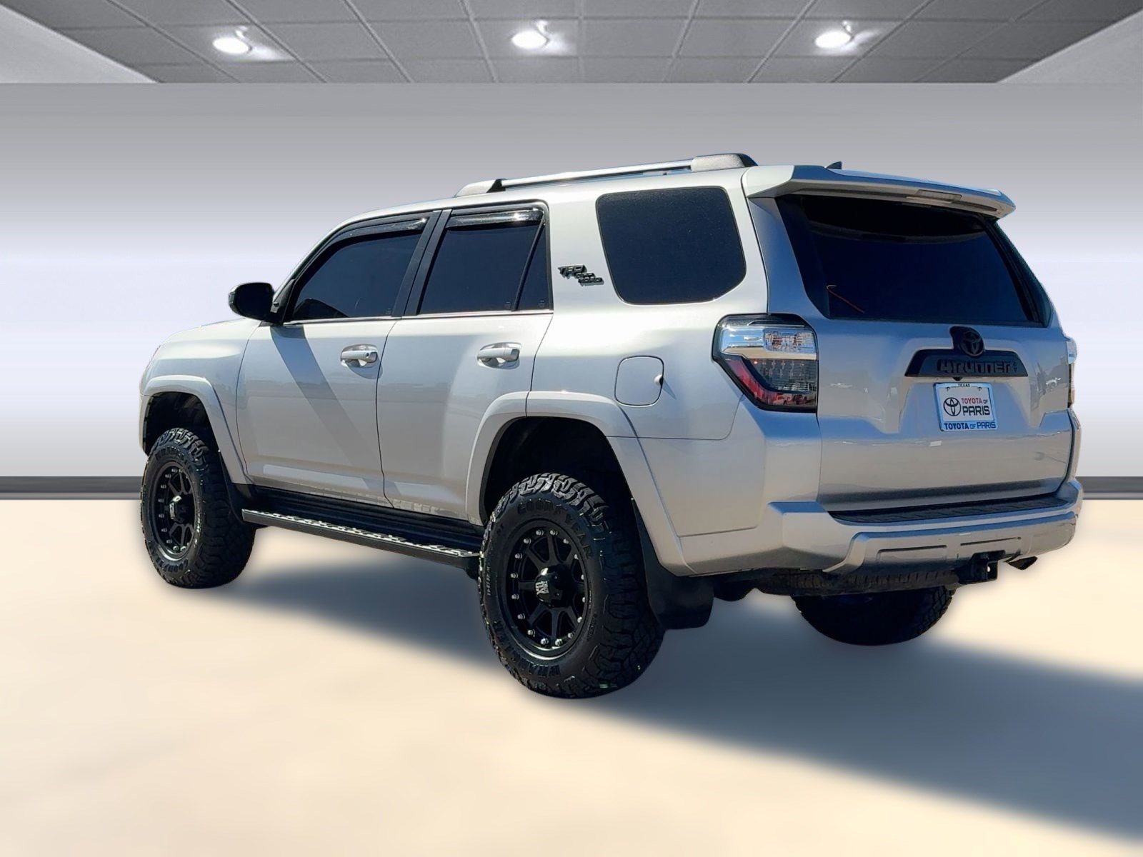 2023 Toyota 4Runner TRD photo 3