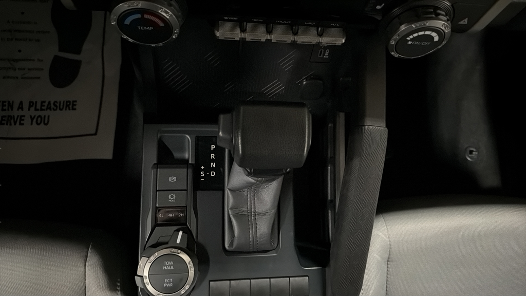 Used 2025 Silver Toyota SR5 image 23