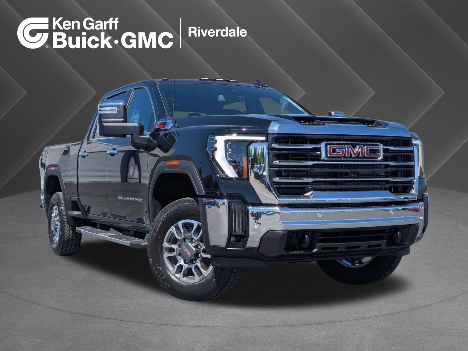 2026 GMC Sierra 4WD Crew Cab Standard Box SLT's photo