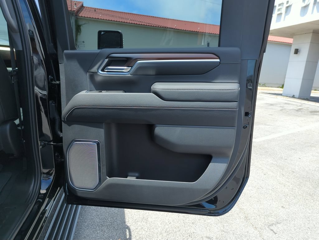 New 2026 Onyx Black GMC Denali image 32