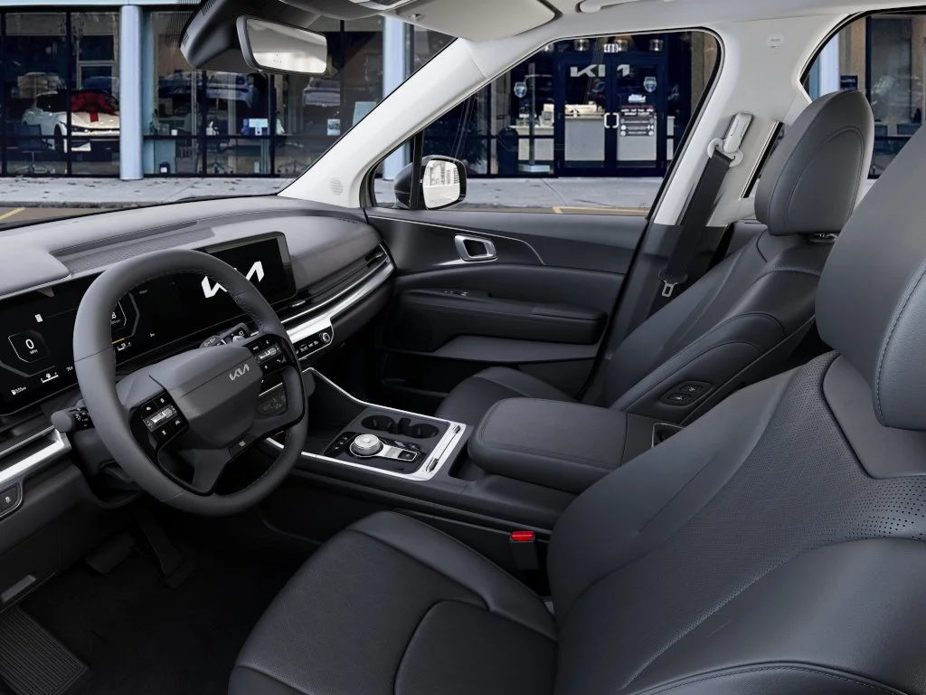 New 2027 Ceramic Silver Kia SX image 17