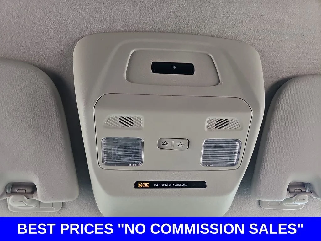 Used 2025 White Ford Base image 29