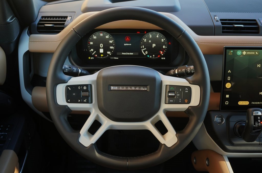 2026 LAND ROVER DEFENDER - Image 16