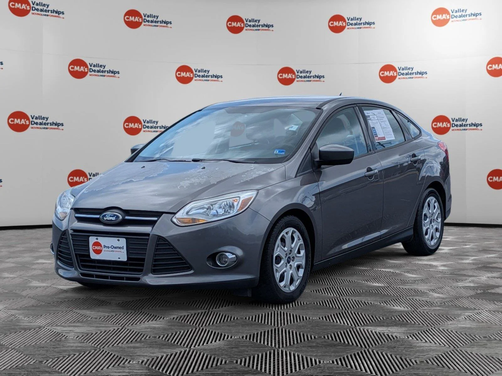 Used 2012 Sterling Gray Metallic Ford SE image 1
