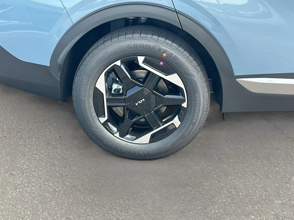 New 2027 Heritage Blue Kia S image 29