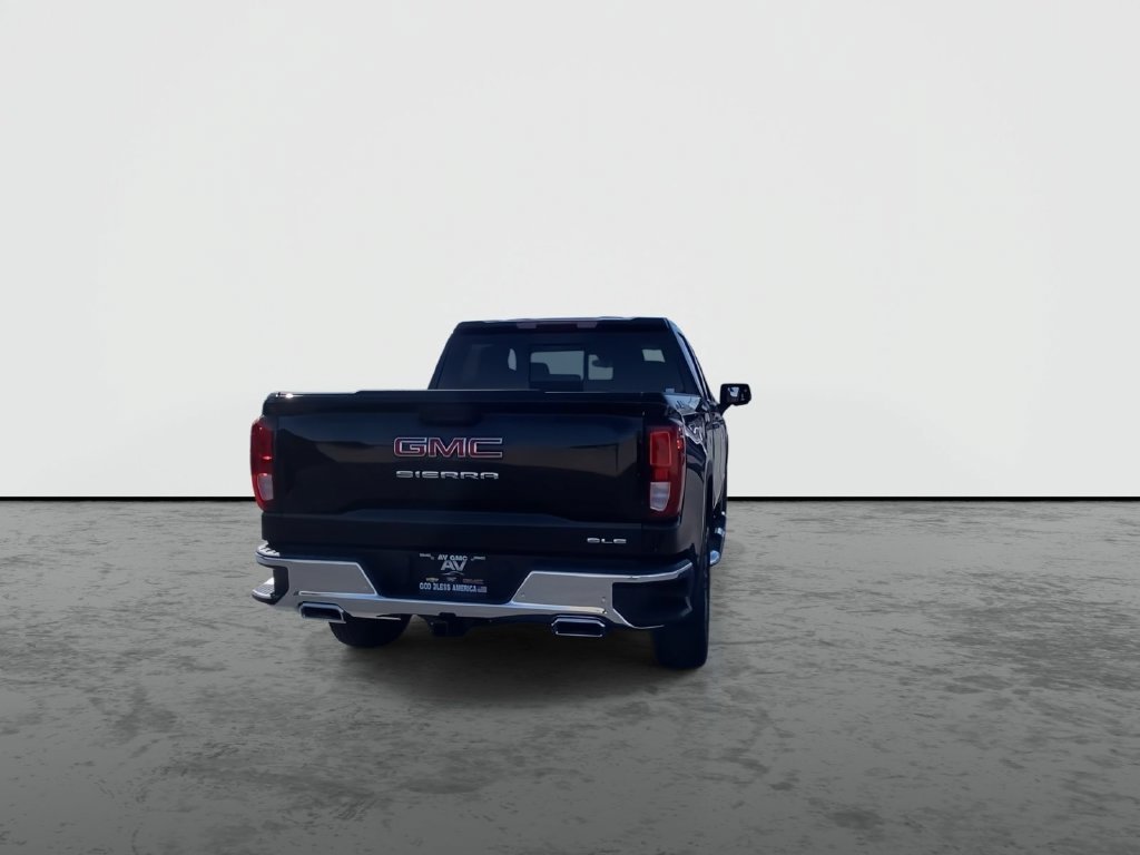2026 GMC Sierra 1500 SLE - Photo 7