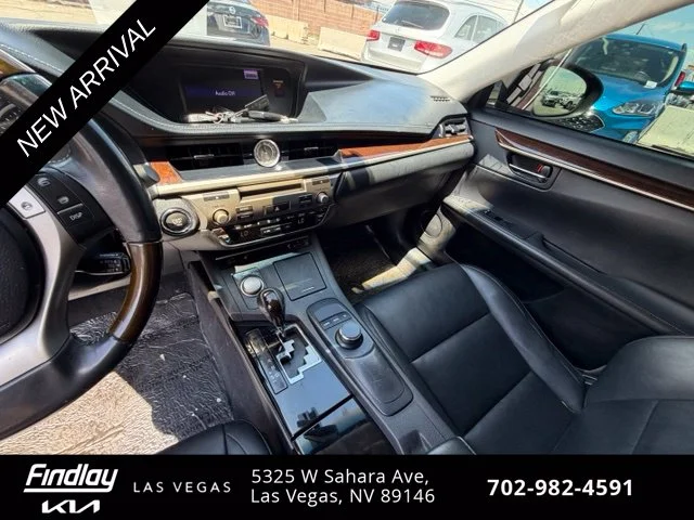 Used 2013 Black Lexus 350 image 13