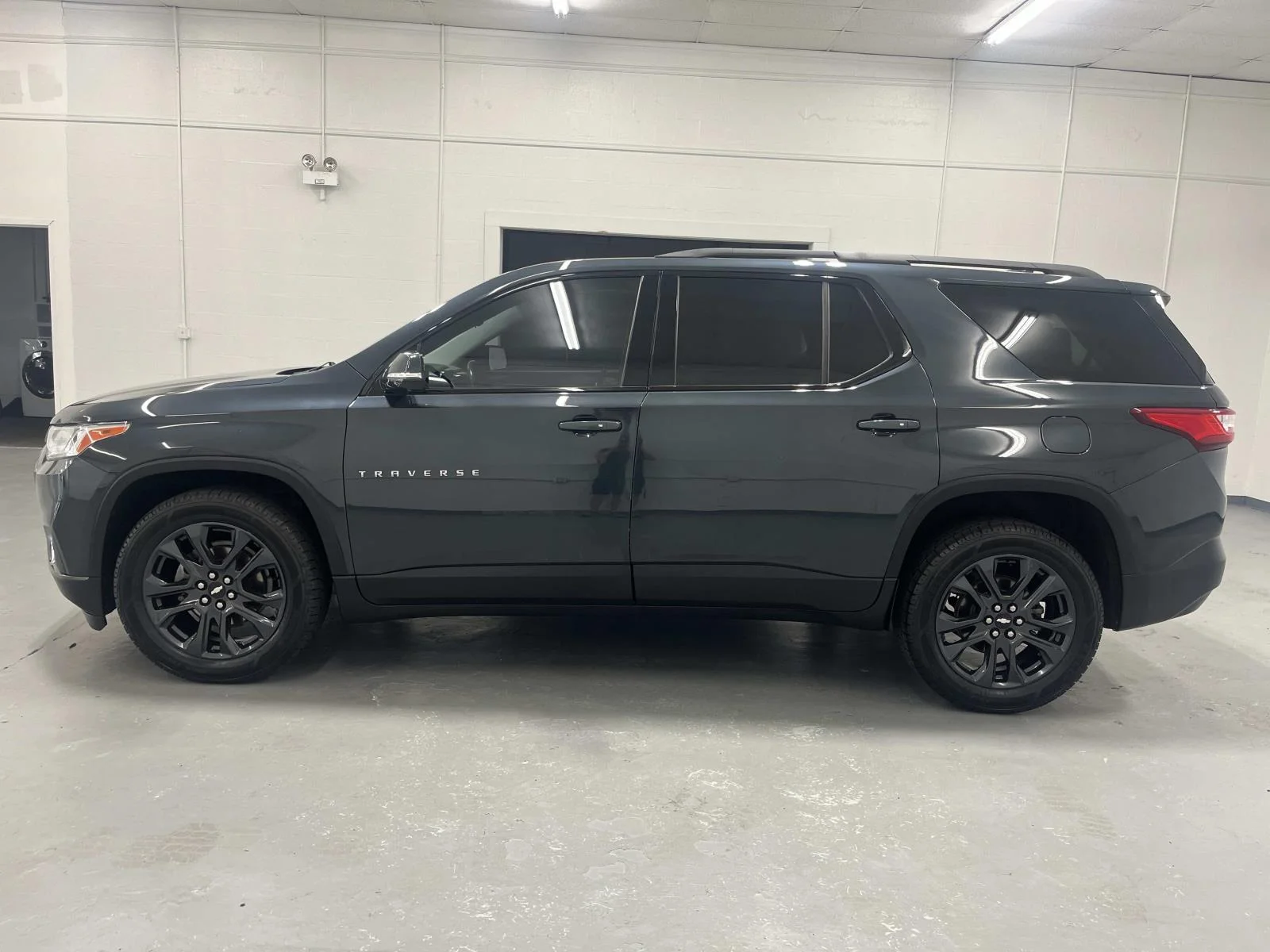 Used 2020 GRAPHITE METALLIC Chevrolet RS image 5