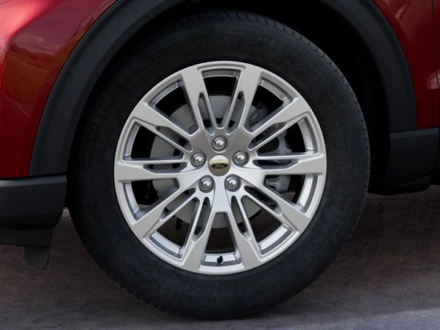 New 2027 Ruby Red Metallic Tinted Clearcoat Ford Platinum™ image 24