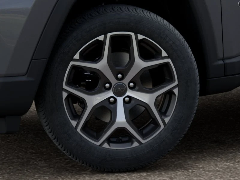 New 2026 Sting-Gray Clearcoat Jeep Limited image 4