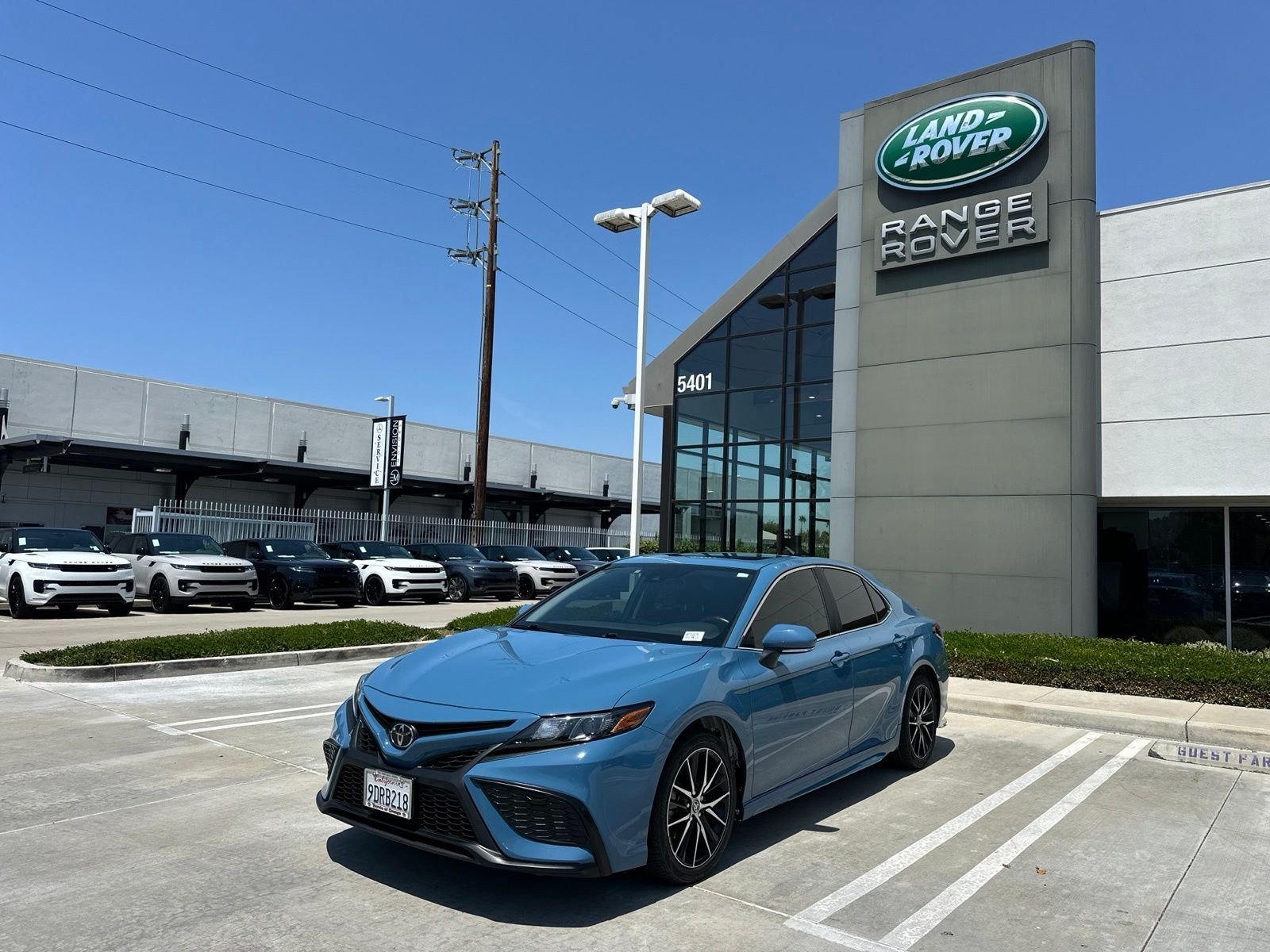 Used 2023 Blue Toyota SE image 1