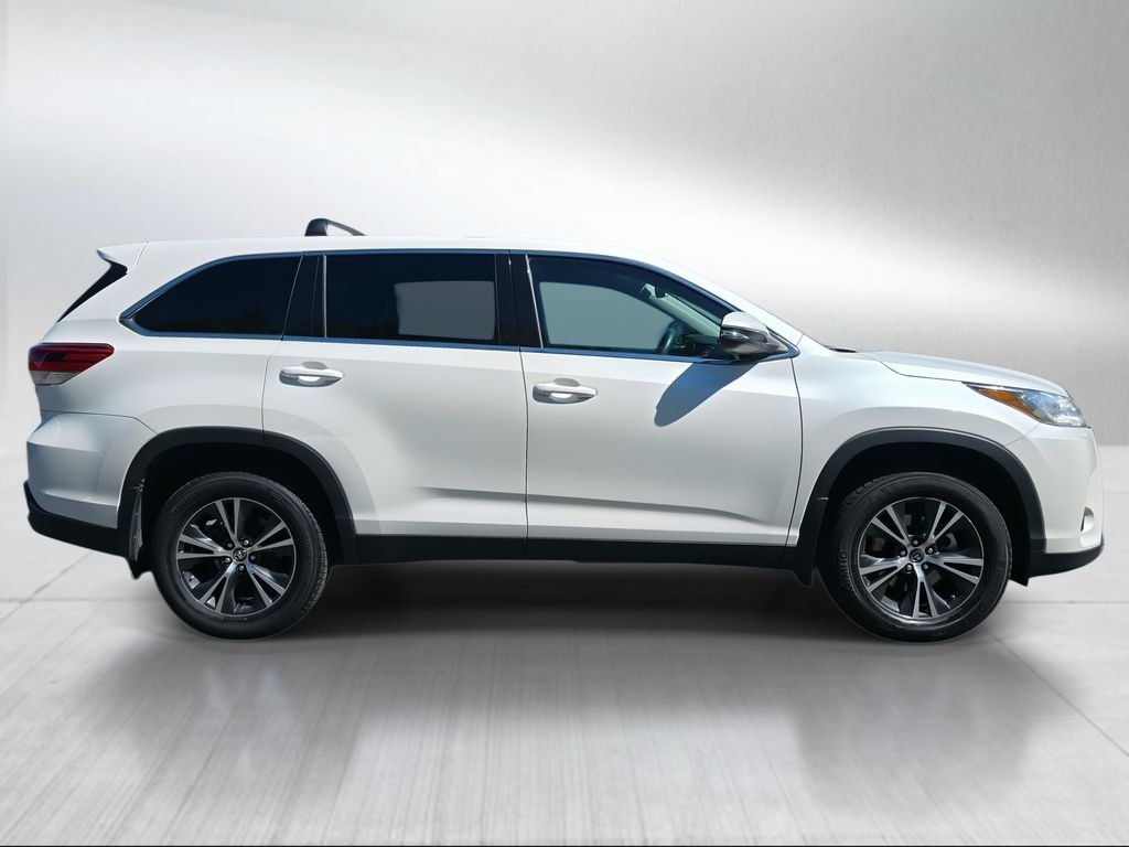 Used 2019 Blizzard Pearl Toyota LE image 2