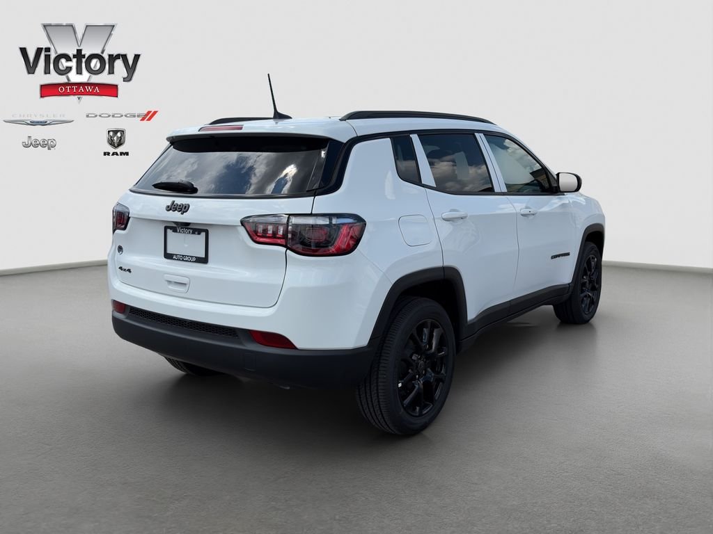 New 2026 Bright White Clearcoat Jeep Latitude image 6