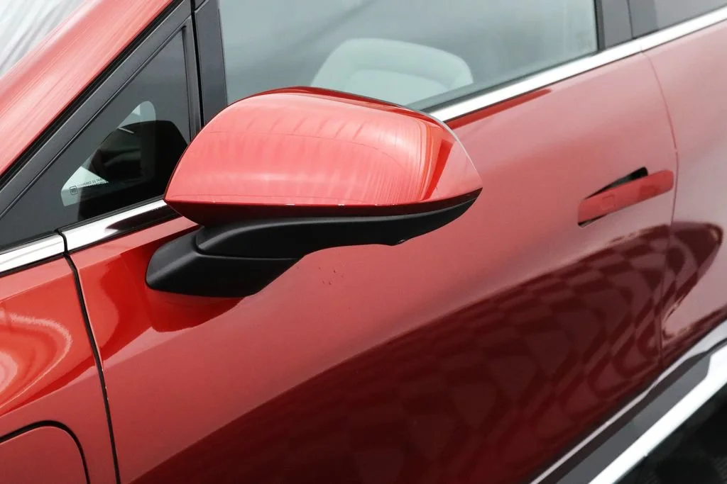 Used 2025 Radiant Red Tintcoat Chevrolet LT image 8