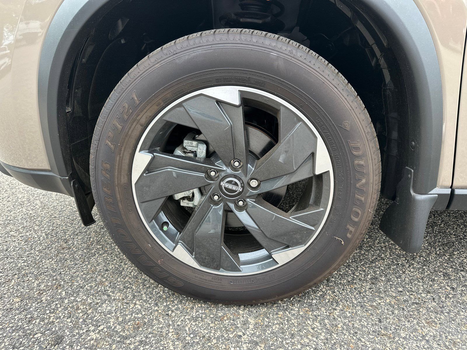 New 2025  Nissan SV image 9