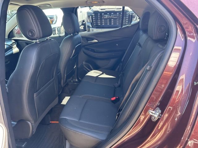 Used 2022 Rosewood Metallic Buick Select image 11