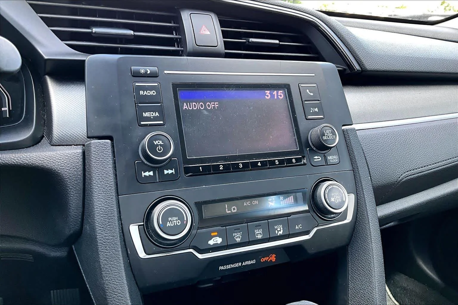 Used 2018 Crystal Black Pearl Honda LX image 33