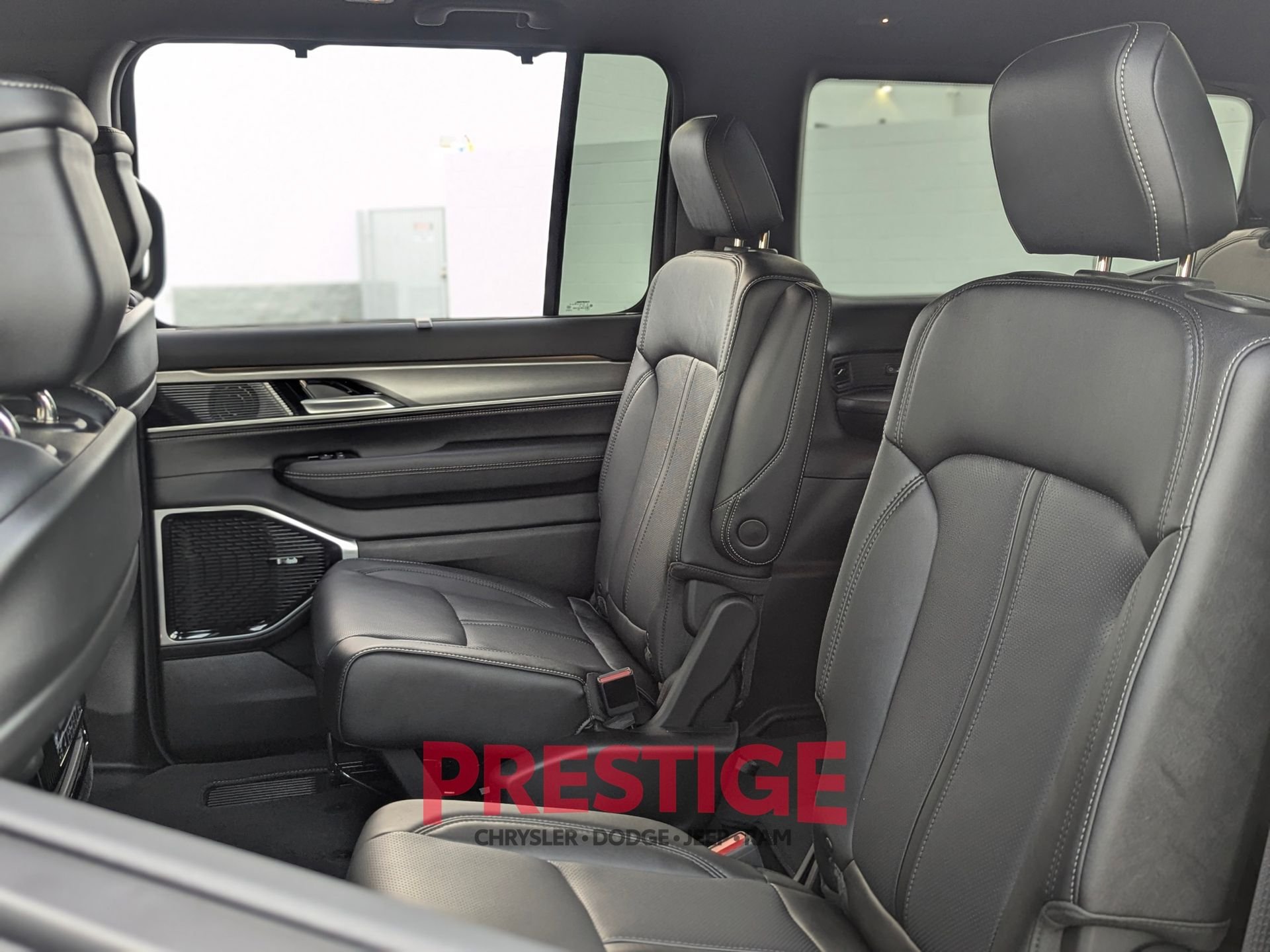 New 2026 Steel Blue Jeep Limited Reserve image 30