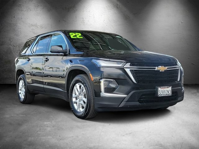 Used 2022 Chevrolet Traverse LS with VIN 1GNERFKW1NJ187256 for sale in Hemet, CA