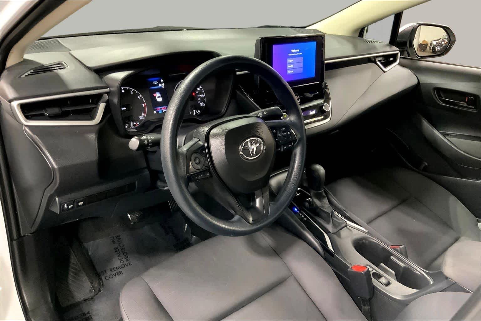 Used 2024 Wind Chill Pearl Toyota LE image 17