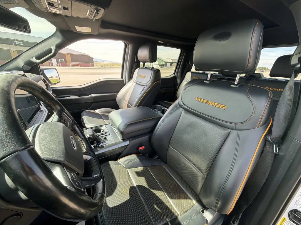 Used 2022 Oxford White Ford XL image 16