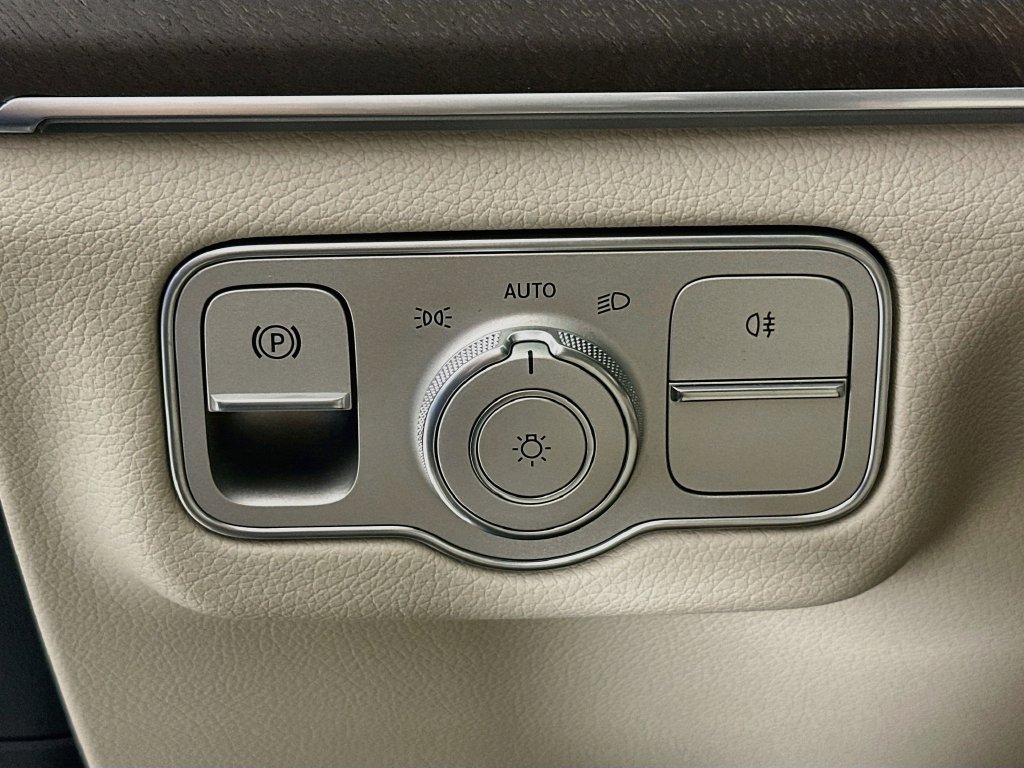 New 2027 Silver Mercedes-Benz GLE 450 image 10