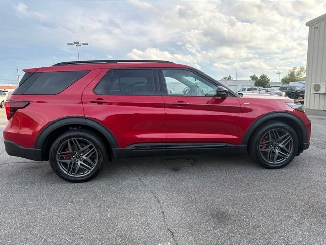 Used 2026 Red Ford ST-Line image 2