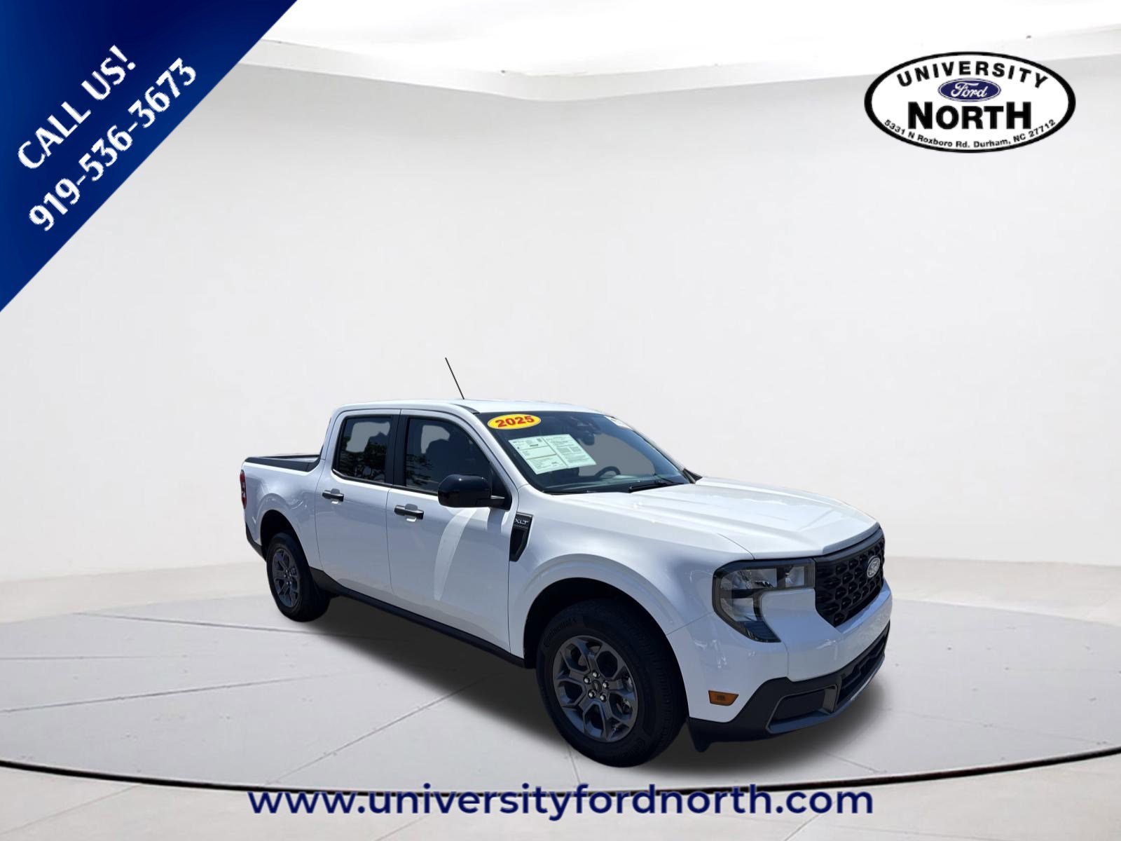 Used 2025 Oxford White Ford XLT image 1
