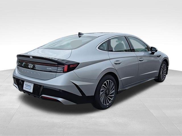 2025 Hyundai Sonata Hybrid SEL - Photo 8
