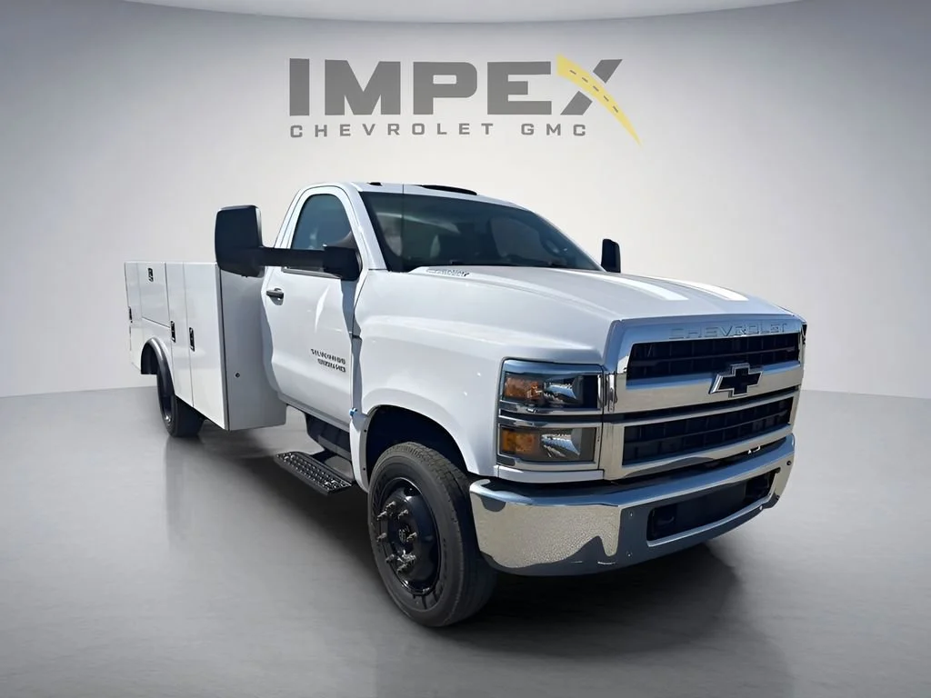 Used 2024 Summit White Chevrolet Work Truck image 5