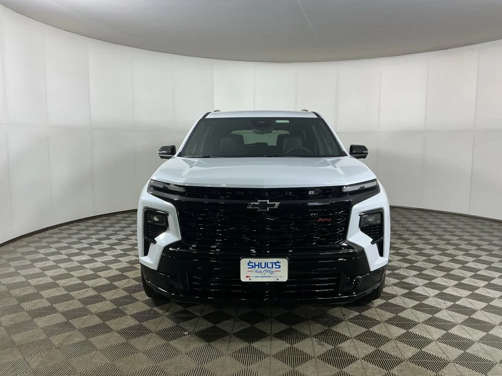 New 2027 Polar White Tricoat Chevrolet RS image 2