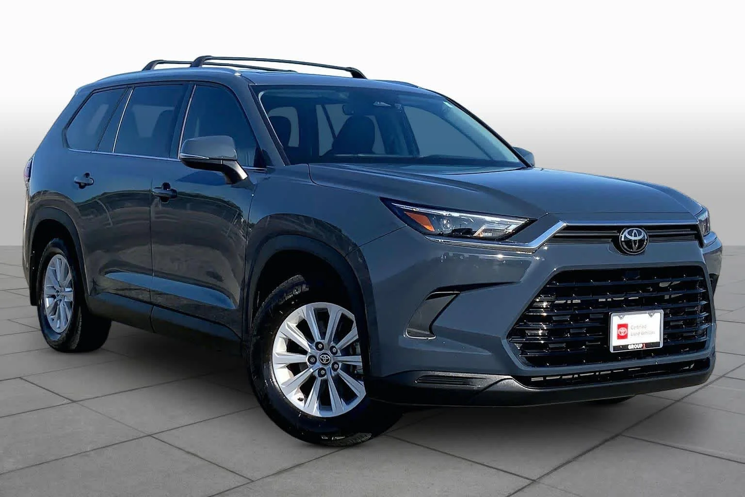 Used 2024 Storm Cloud Toyota XLE image 3