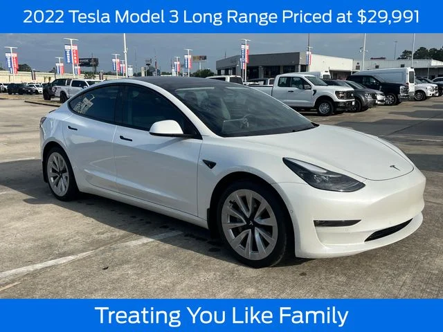 2022 Tesla Model 3 Long Range Dual Motor All-Wheel Drive's photo